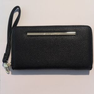 Steve Madden Black Pebbled Leather Wristlet Clutch